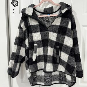 Cozy Black and White Checkered Pullover